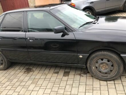 Чорний Ауді 80, об'ємом двигуна 1.8 л та пробігом 300 тис. км за 1250 $, фото 1 на Automoto.ua