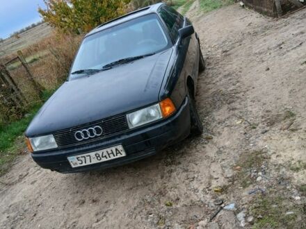 Чорний Ауді 80, об'ємом двигуна 2 л та пробігом 300 тис. км за 900 $, фото 1 на Automoto.ua