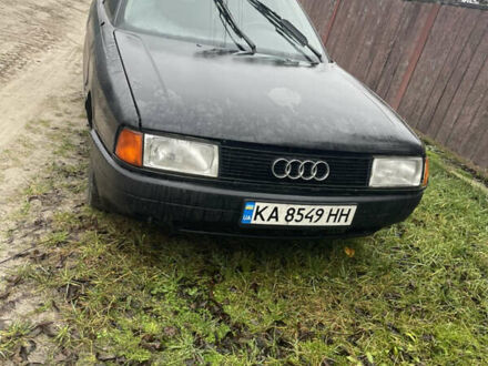 Черный Ауди 80, объемом двигателя 2 л и пробегом 415 тыс. км за 1800 $, фото 1 на Automoto.ua