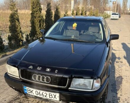 Черный Ауди 80, объемом двигателя 2.3 л и пробегом 286 тыс. км за 1800 $, фото 1 на Automoto.ua