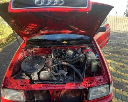 Красный Ауди 80, объемом двигателя 2 л и пробегом 360 тыс. км за 1800 $, фото 6 на Automoto.ua