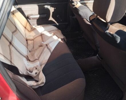 Красный Ауди 80, объемом двигателя 1.6 л и пробегом 200 тыс. км за 719 $, фото 4 на Automoto.ua