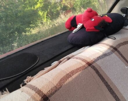 Красный Ауди 80, объемом двигателя 1.6 л и пробегом 200 тыс. км за 719 $, фото 6 на Automoto.ua