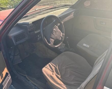 Красный Ауди 80, объемом двигателя 1.6 л и пробегом 333 тыс. км за 499 $, фото 6 на Automoto.ua