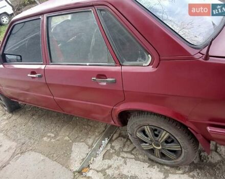 Красный Ауди 80, объемом двигателя 0 л и пробегом 254 тыс. км за 550 $, фото 8 на Automoto.ua