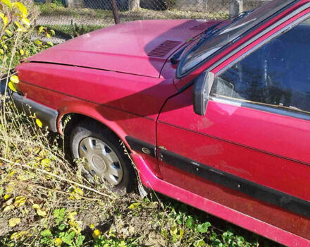 Червоний Ауді 80, об'ємом двигуна 1.6 л та пробігом 300 тис. км за 950 $, фото 9 на Automoto.ua