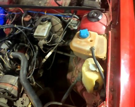 Червоний Ауді 80, об'ємом двигуна 1.8 л та пробігом 450 тис. км за 500 $, фото 5 на Automoto.ua