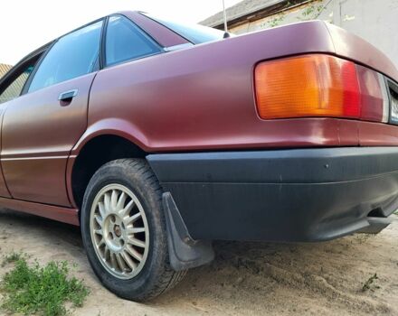 Красный Ауди 80, объемом двигателя 0 л и пробегом 1000 тыс. км за 1100 $, фото 5 на Automoto.ua