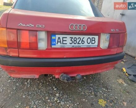 Красный Ауди 80, объемом двигателя 1.8 л и пробегом 350 тыс. км за 1250 $, фото 6 на Automoto.ua