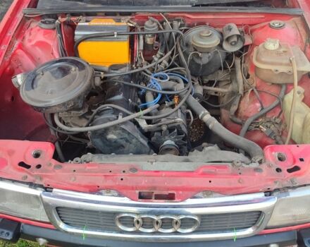 Червоний Ауді 80, об'ємом двигуна 1.8 л та пробігом 350 тис. км за 1250 $, фото 14 на Automoto.ua