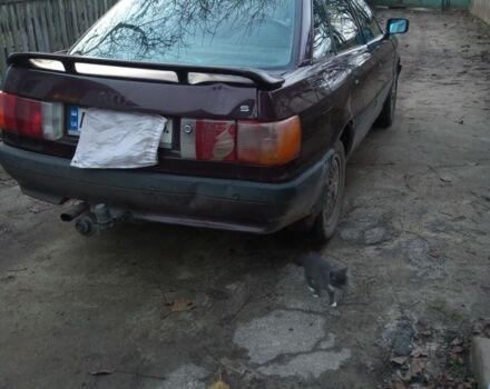 Красный Ауди 80, объемом двигателя 1.8 л и пробегом 300 тыс. км за 1135 $, фото 2 на Automoto.ua