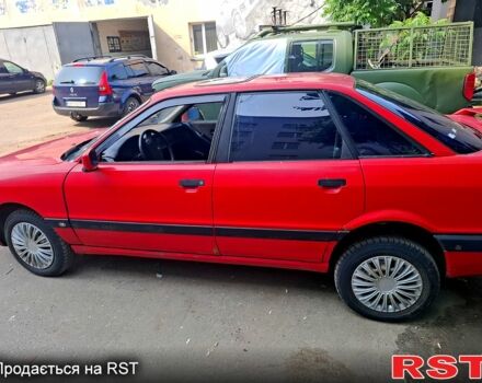 Красный Ауди 80, объемом двигателя 1.8 л и пробегом 303 тыс. км за 1300 $, фото 2 на Automoto.ua