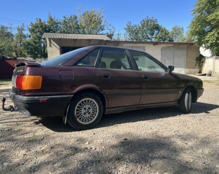 Красный Ауди 80, объемом двигателя 1.8 л и пробегом 450 тыс. км за 2000 $, фото 3 на Automoto.ua