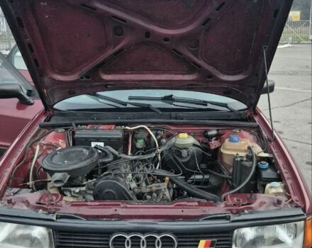 Червоний Ауді 80, об'ємом двигуна 1.8 л та пробігом 185 тис. км за 3000 $, фото 3 на Automoto.ua