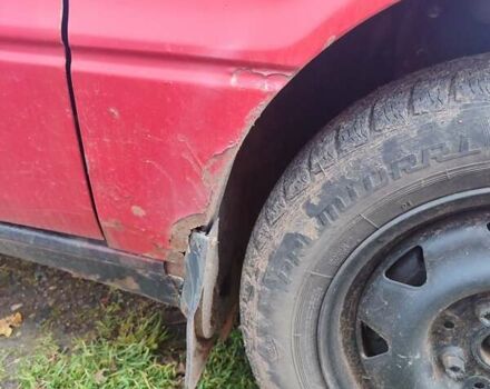 Красный Ауди 80, объемом двигателя 1.8 л и пробегом 350 тыс. км за 1250 $, фото 11 на Automoto.ua