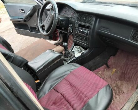 Красный Ауди 80, объемом двигателя 1.8 л и пробегом 240 тыс. км за 1250 $, фото 8 на Automoto.ua