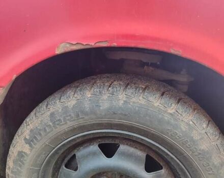 Красный Ауди 80, объемом двигателя 1.8 л и пробегом 350 тыс. км за 1250 $, фото 10 на Automoto.ua