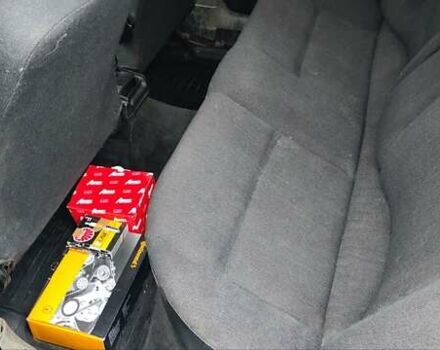 Красный Ауди 80, объемом двигателя 1.8 л и пробегом 281 тыс. км за 1500 $, фото 18 на Automoto.ua