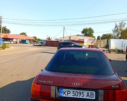 Красный Ауди 80, объемом двигателя 1.6 л и пробегом 50 тыс. км за 1300 $, фото 1 на Automoto.ua