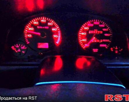 Красный Ауди 80, объемом двигателя 1.8 л и пробегом 300 тыс. км за 1750 $, фото 10 на Automoto.ua