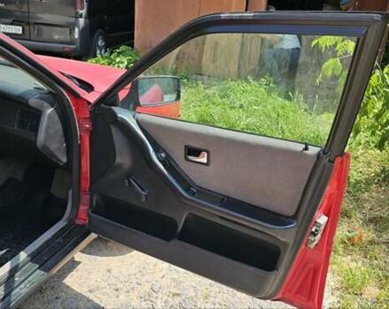 Красный Ауди 80, объемом двигателя 1.78 л и пробегом 130 тыс. км за 1700 $, фото 8 на Automoto.ua