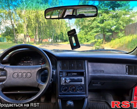Красный Ауди 80, объемом двигателя 1.8 л и пробегом 360 тыс. км за 1750 $, фото 6 на Automoto.ua