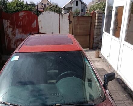 Красный Ауди 80, объемом двигателя 1.8 л и пробегом 317 тыс. км за 1350 $, фото 2 на Automoto.ua