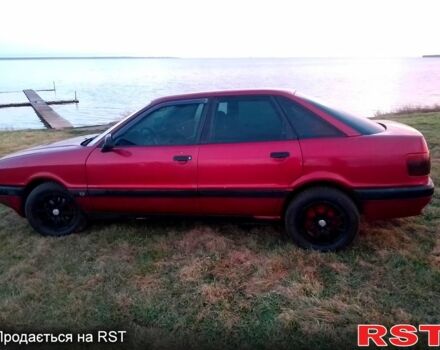 Красный Ауди 80, объемом двигателя 1.8 л и пробегом 300 тыс. км за 1750 $, фото 6 на Automoto.ua