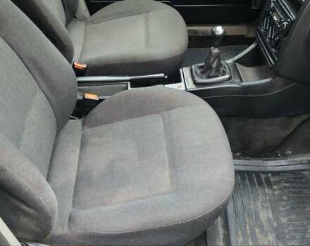 Красный Ауди 80, объемом двигателя 1.8 л и пробегом 281 тыс. км за 1500 $, фото 15 на Automoto.ua