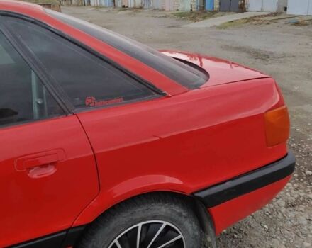 Красный Ауди 80, объемом двигателя 1.8 л и пробегом 220 тыс. км за 1500 $, фото 4 на Automoto.ua