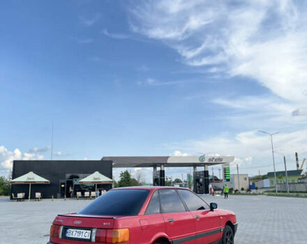 Красный Ауди 80, объемом двигателя 1.8 л и пробегом 350 тыс. км за 2250 $, фото 3 на Automoto.ua