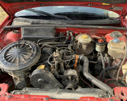 Красный Ауди 80, объемом двигателя 1.8 л и пробегом 235 тыс. км за 1800 $, фото 26 на Automoto.ua