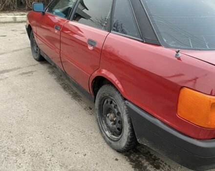 Красный Ауди 80, объемом двигателя 1.6 л и пробегом 400 тыс. км за 1000 $, фото 2 на Automoto.ua