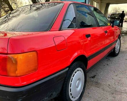 Ауди 80 1989 в Чернигове на Automoto.ua Красный Ауди 80, объемом двигателя 1.8 л и пробегом 200 тыс. км за 2800 $, фото 4 на Automoto.ua