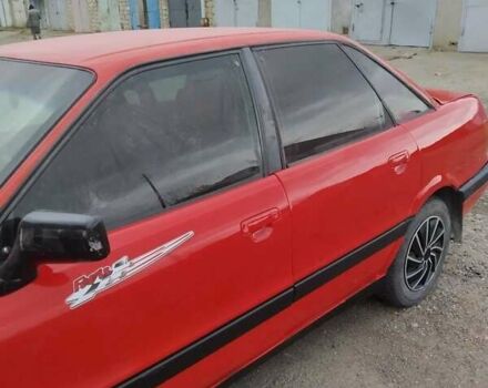 Красный Ауди 80, объемом двигателя 1.8 л и пробегом 220 тыс. км за 1500 $, фото 1 на Automoto.ua