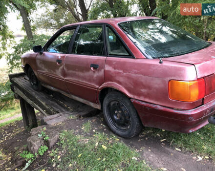 Красный Ауди 80, объемом двигателя 1.6 л и пробегом 400 тыс. км за 799 $, фото 3 на Automoto.ua