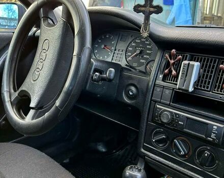 Ауди 80 1989 в Чернигове на Automoto.ua Красный Ауди 80, объемом двигателя 1.8 л и пробегом 200 тыс. км за 2800 $, фото 7 на Automoto.ua