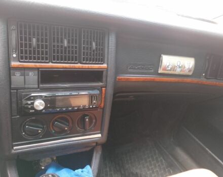 Червоний Ауді 80, об'ємом двигуна 1.8 л та пробігом 320 тис. км за 1650 $, фото 2 на Automoto.ua