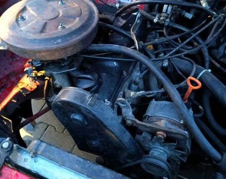 Красный Ауди 80, объемом двигателя 1.8 л и пробегом 320 тыс. км за 1500 $, фото 8 на Automoto.ua