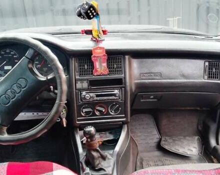 Ауді 80 1990 у Хмельницькому на Automoto.ua Червоний Ауді 80, об'ємом двигуна 1.8 л та пробігом 333 тис. км за 1000 $, фото 4 на Automoto.ua