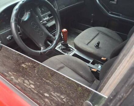 Красный Ауди 80, объемом двигателя 1.8 л и пробегом 340 тыс. км за 1500 $, фото 2 на Automoto.ua