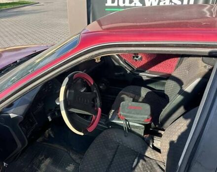 Красный Ауди 80, объемом двигателя 0 л и пробегом 300 тыс. км за 700 $, фото 3 на Automoto.ua