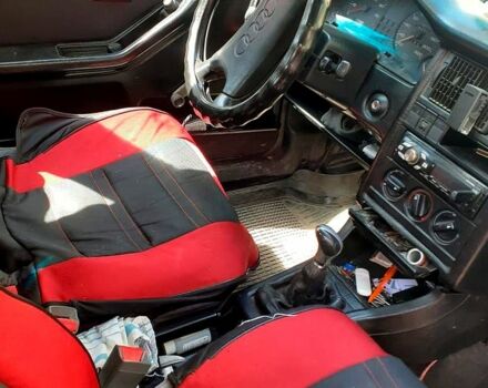 Червоний Ауді 80, об'ємом двигуна 1.8 л та пробігом 0 тис. км за 1300 $, фото 4 на Automoto.ua