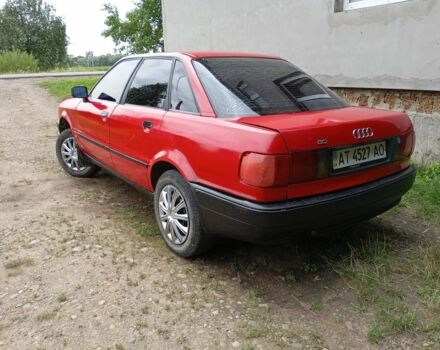 Красный Ауди 80, объемом двигателя 2 л и пробегом 300 тыс. км за 850 $, фото 2 на Automoto.ua