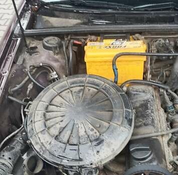 Червоний Ауді 80, об'ємом двигуна 2 л та пробігом 300 тис. км за 1399 $, фото 19 на Automoto.ua