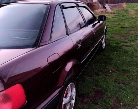 Красный Ауди 80, объемом двигателя 2 л и пробегом 530 тыс. км за 2510 $, фото 4 на Automoto.ua