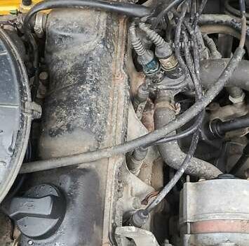 Червоний Ауді 80, об'ємом двигуна 2 л та пробігом 300 тис. км за 1399 $, фото 21 на Automoto.ua