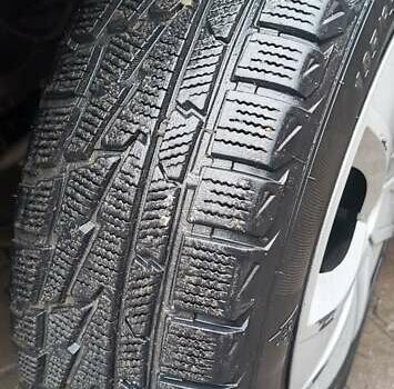 Червоний Ауді 80, об'ємом двигуна 2 л та пробігом 300 тис. км за 1399 $, фото 25 на Automoto.ua