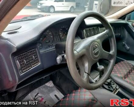 Красный Ауди 80, объемом двигателя 20 л и пробегом 358 тыс. км за 3200 $, фото 1 на Automoto.ua