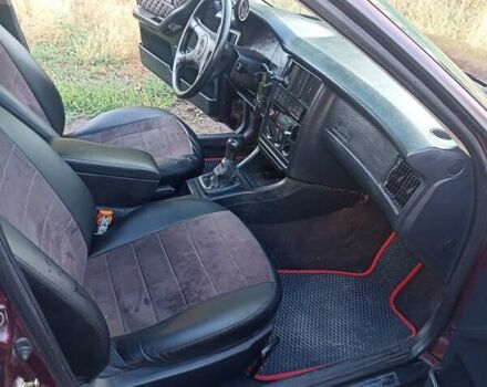 Красный Ауди 80, объемом двигателя 2 л и пробегом 410 тыс. км за 2500 $, фото 1 на Automoto.ua